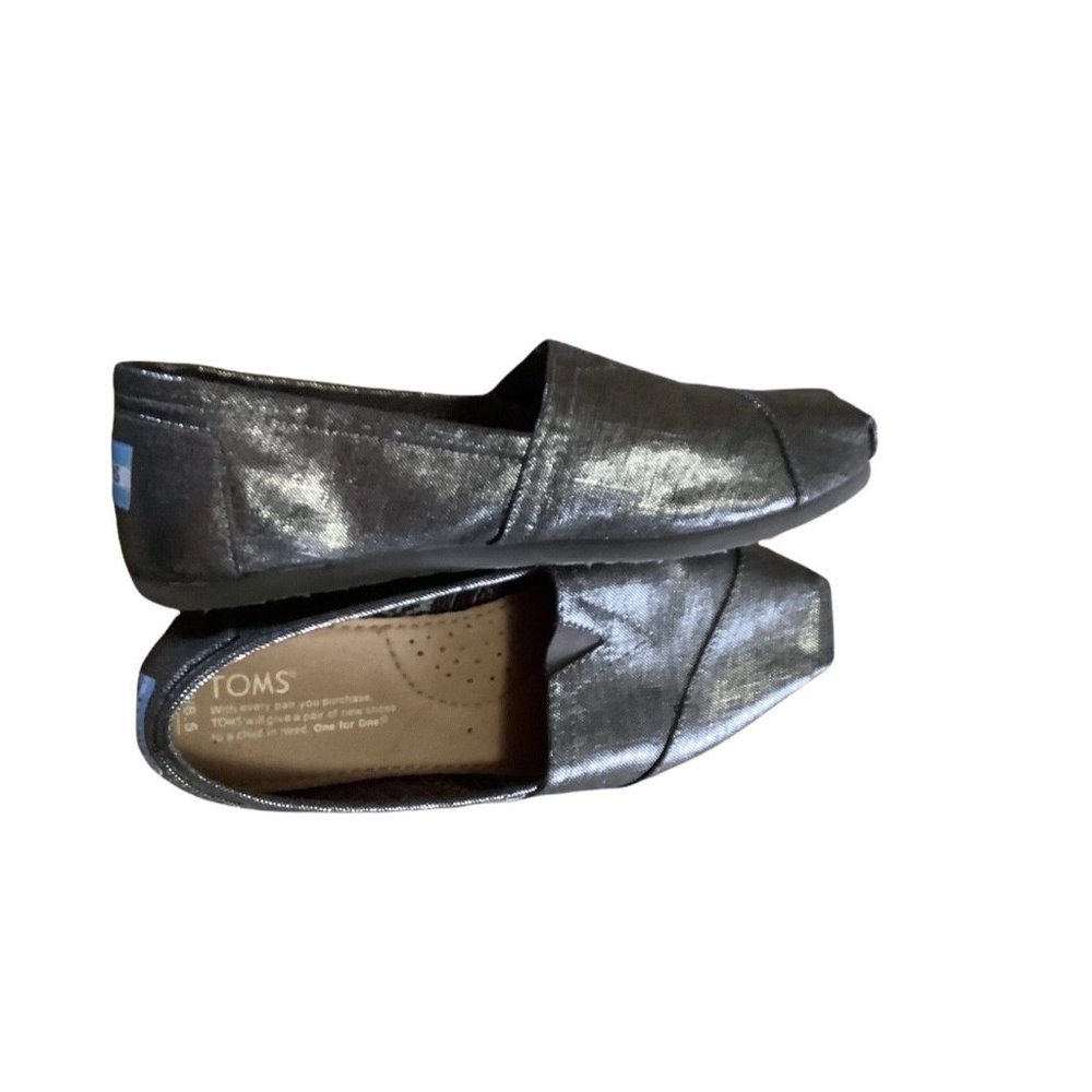 TOMS Closed Toe Dark Silver Shimmer Cushioned Comfort Shoes-6.5W - Picture 7 of 8